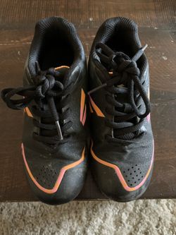 Girls cleats size 13