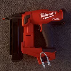 Milwaukee Fuel 18 Gauge Brad Nailer