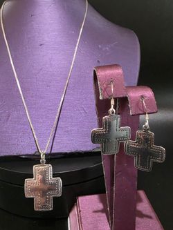 Vintage Southwestern Sterling Silver 925 Cross Pendant Necklace & Earrings Set 7.2g