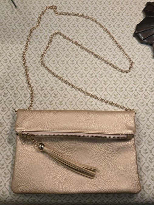 Street Level Gold Bag..with Chain Strap