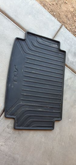 Kia soul trunk rubber mat.