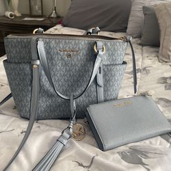 Michael Kors Purse Light Blue
