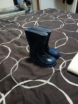 Blue Toddler Rain Boots Size 5-6 