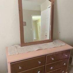 Dresser And Nightstand 