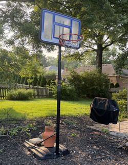 Portable Basketball Goal