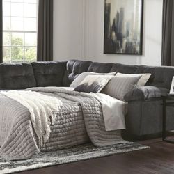 Accrington Granite LAF Or RAF Queen Sleeper Sectional

