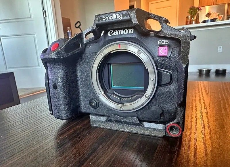 Canon R5 C