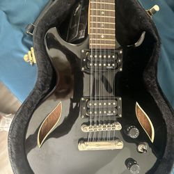 Dean 12 String With A Case  , Excellent Condition 