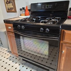 Gas Stove works great! 