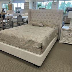 Brand New Queen And King Bed And Mattress White Financing Available 