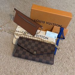 LV Sarah Wallet 