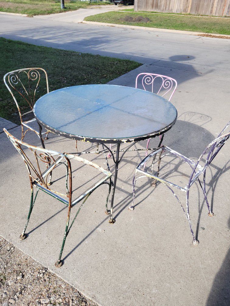 Vintage Table / Chairs