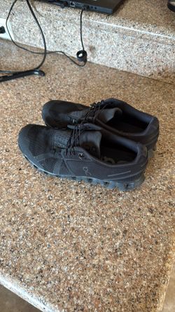 Mens On Cloud 8.5 Black Cloud Tech running shoes, sneakers