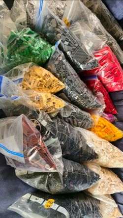 LEGO BULK 60 lb. mixed lot