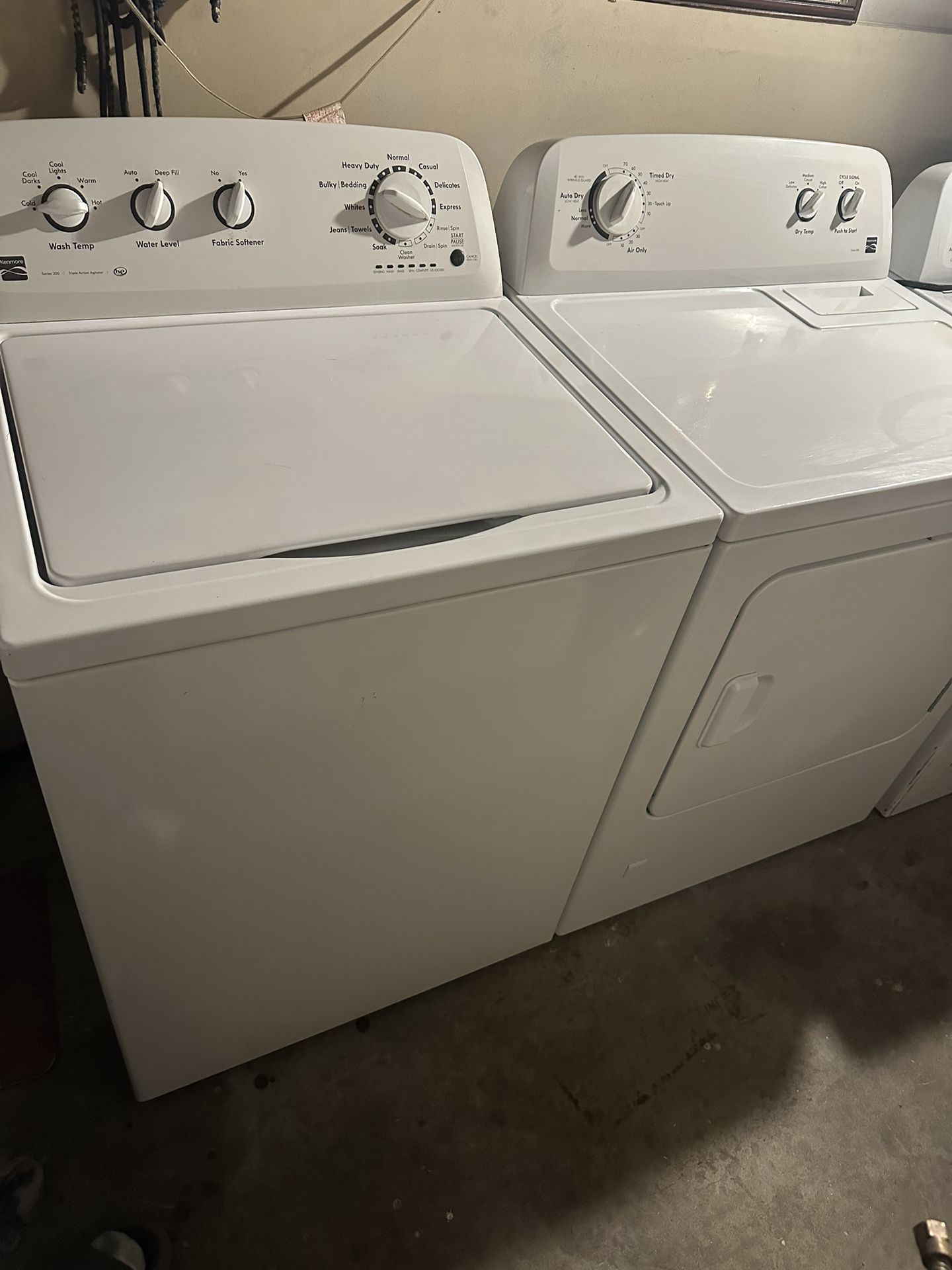 Kenmore Washer & Dryer Gas Set 