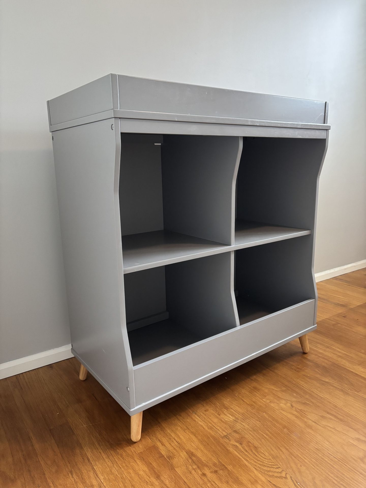 Delta Children’s Changing Table