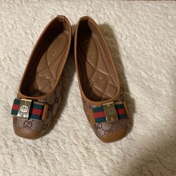 Flat Shoes