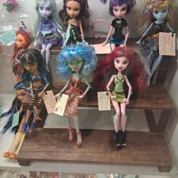 Monster High, Bratz Dolls, Little Pets Shop, Labubu 
