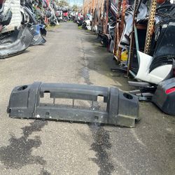 2006 Jeep Commander Front Bumper CH1000 875