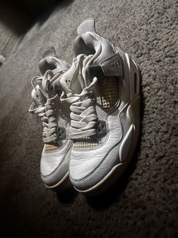 Jordan 4s linen
