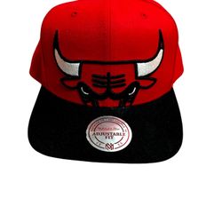 Mitchell Ness Chicago Bulls Cropped XL Logo Peeking Bull NBA Snapback Hat Red