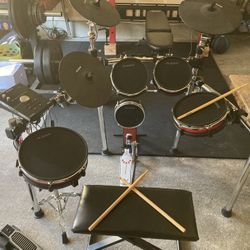 Alesis Crimson 5-piece Electronic Drum Set 