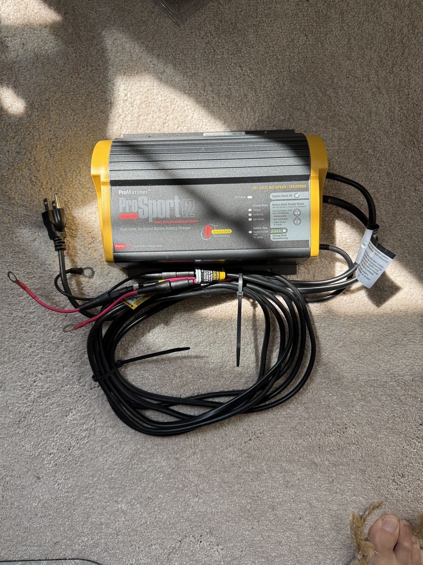 Bass Boat On Board Marine Battery Charger