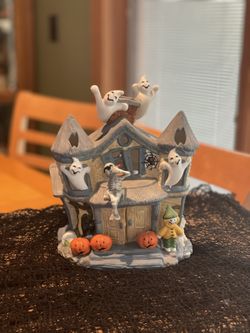 PartyLite Haunted Tealight Holder