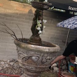 Estate Garden Fountain Beautiful Naked Ladies Fountain 