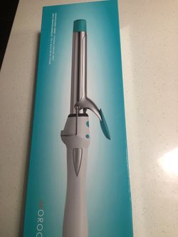 Moroccan oil titanium curling iron