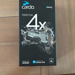 Cardo 4x Helmet Coms 