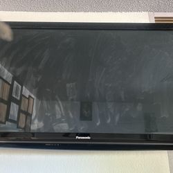 50’ TV Panasonic 
