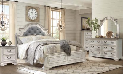 New Celine White Distressed 4-PC Queen Bedroom Set