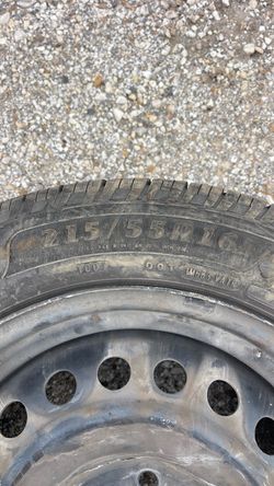 2 used tires Goodyear 215/55R16