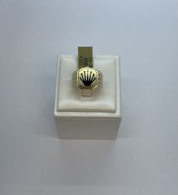 10K GOLD RING. NEW.