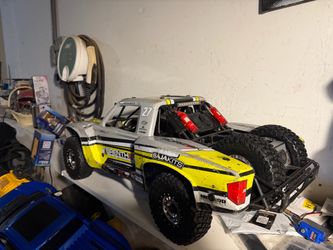 Losi super Baja Rey 2.0  body