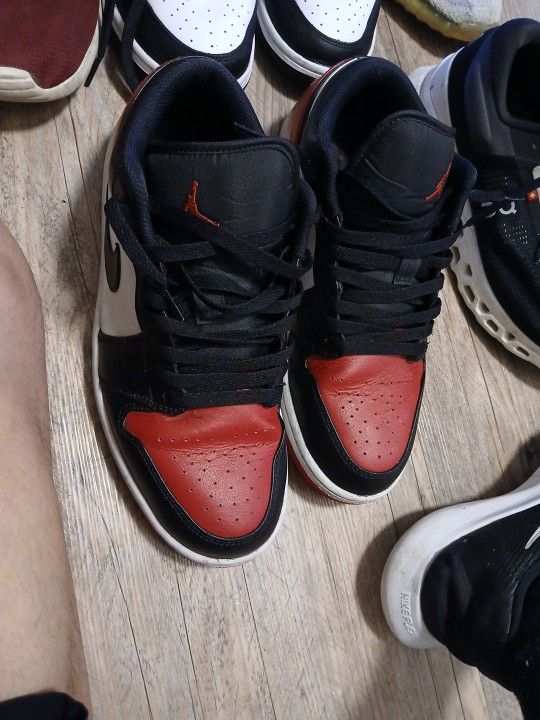 Nike Shoes Sz 10.5