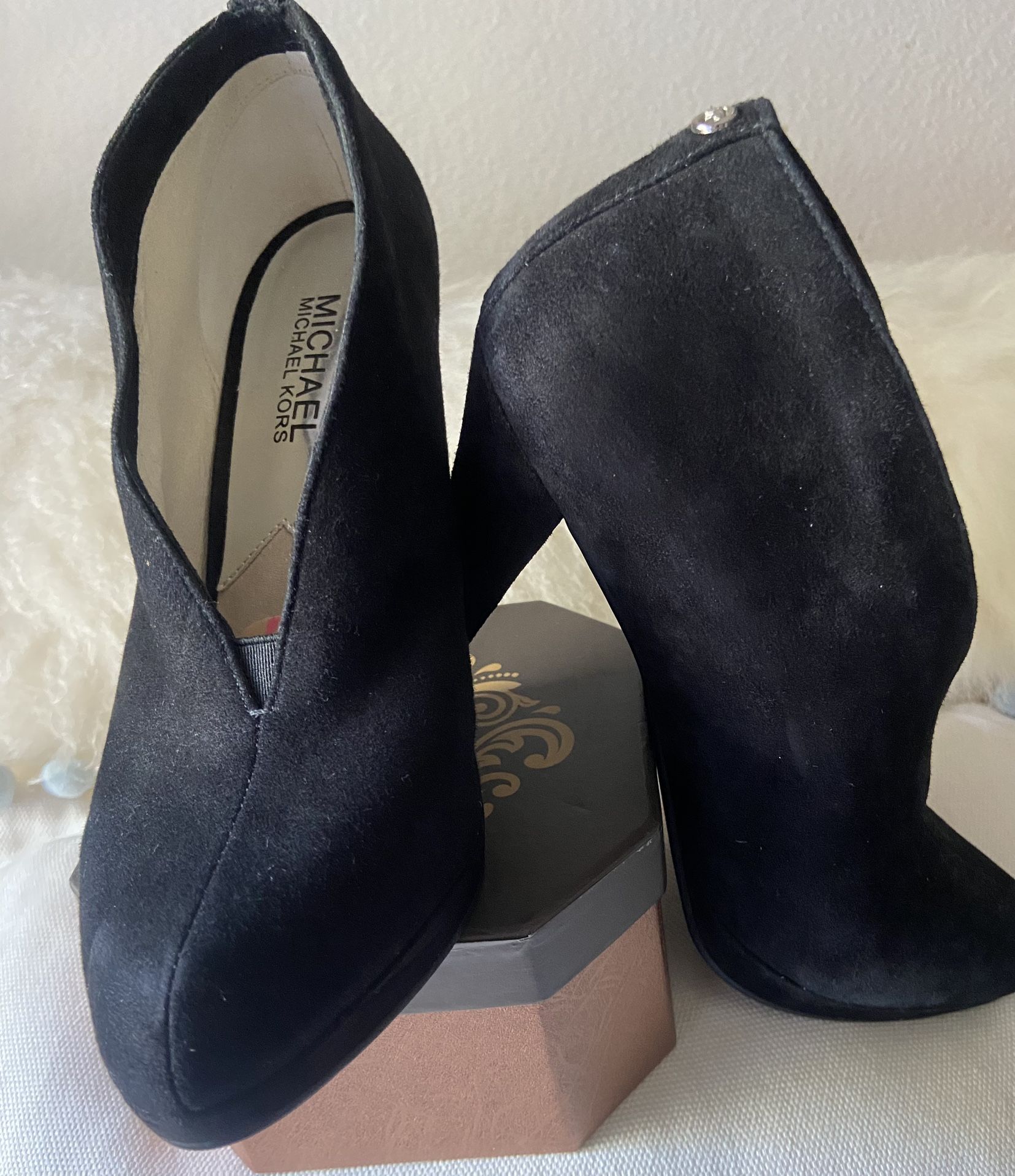 Michael Kors Black Suede High Heels Bootie Shoes Size 6 1/2 M