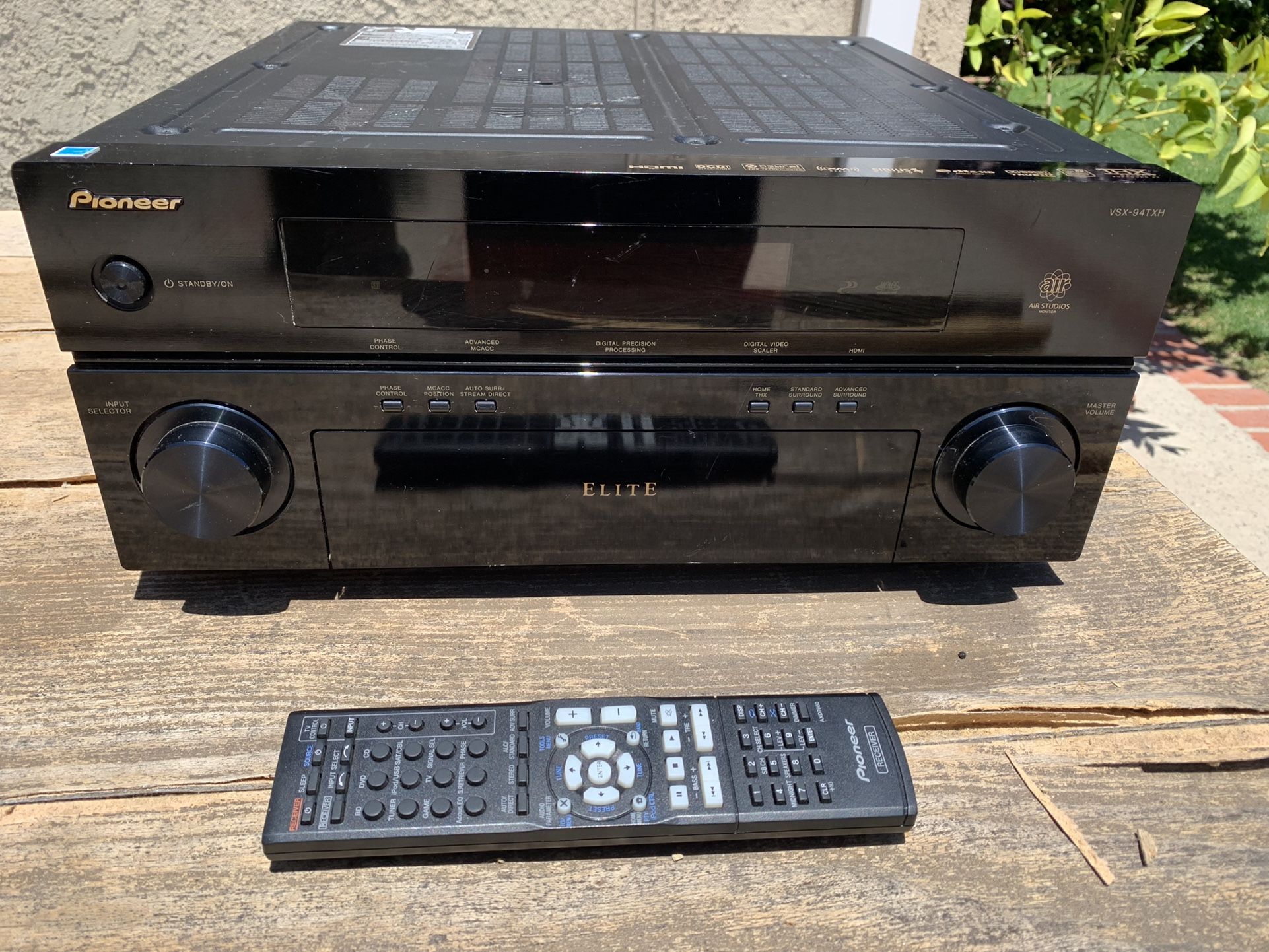 Pioneer Elite VSX-94TXH 7.1 Channel 140 Watt AV Receiver With Remote - Tested and Working