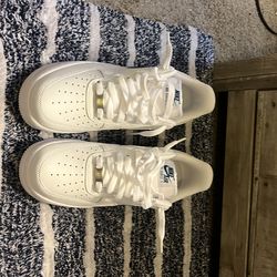 NIKE AIR FORCE 1’s 1000% brand new!