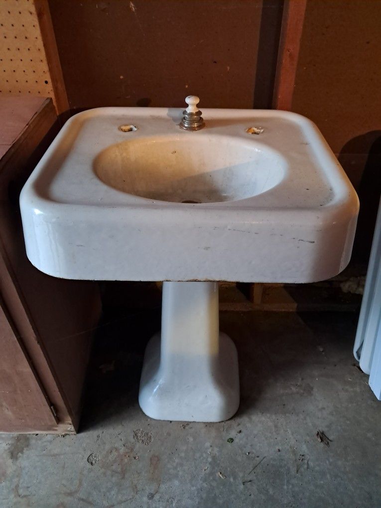 Antique Sink with Tower Waste Pipe