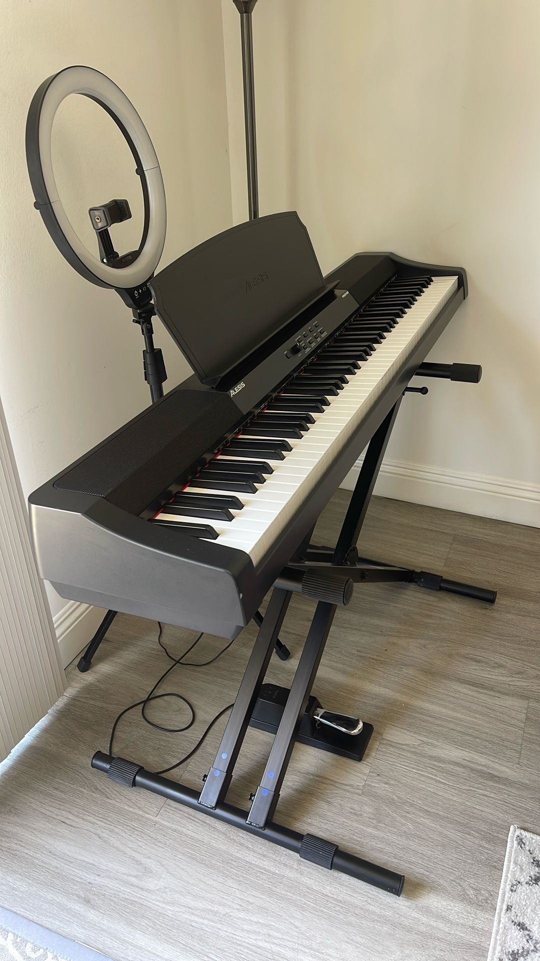 Keyboard 88 Keys