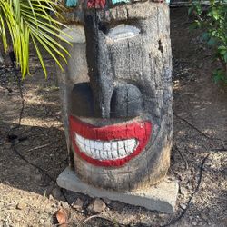 Tiki Statue - Solid Wood