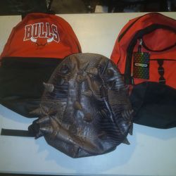 Bookbag 🎒 backpack