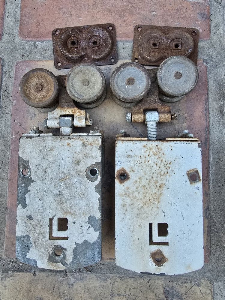 Industrial Barn Door Brackets