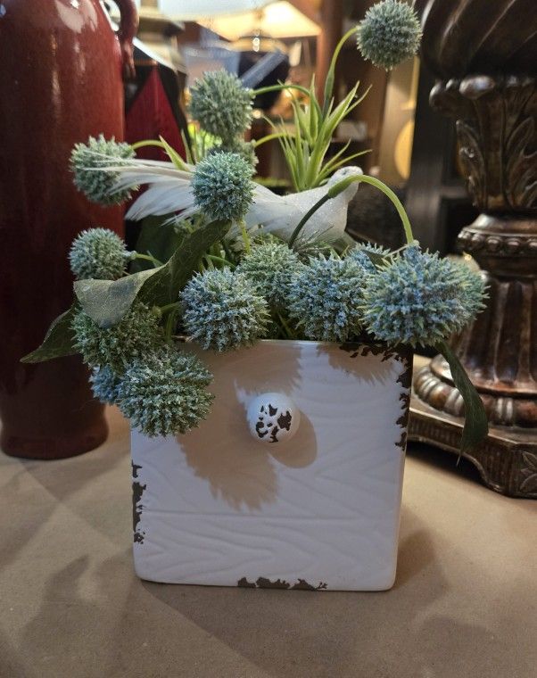 Distressed Vase With Unique Florals Ans Bird