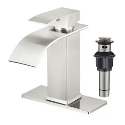 androme
Single Handle Single Hole Bathroom Faucet with Drain Assembly in Brushed Nickel