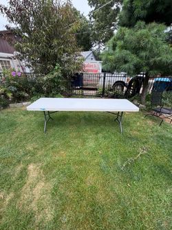 Lifetime 8’ tables
