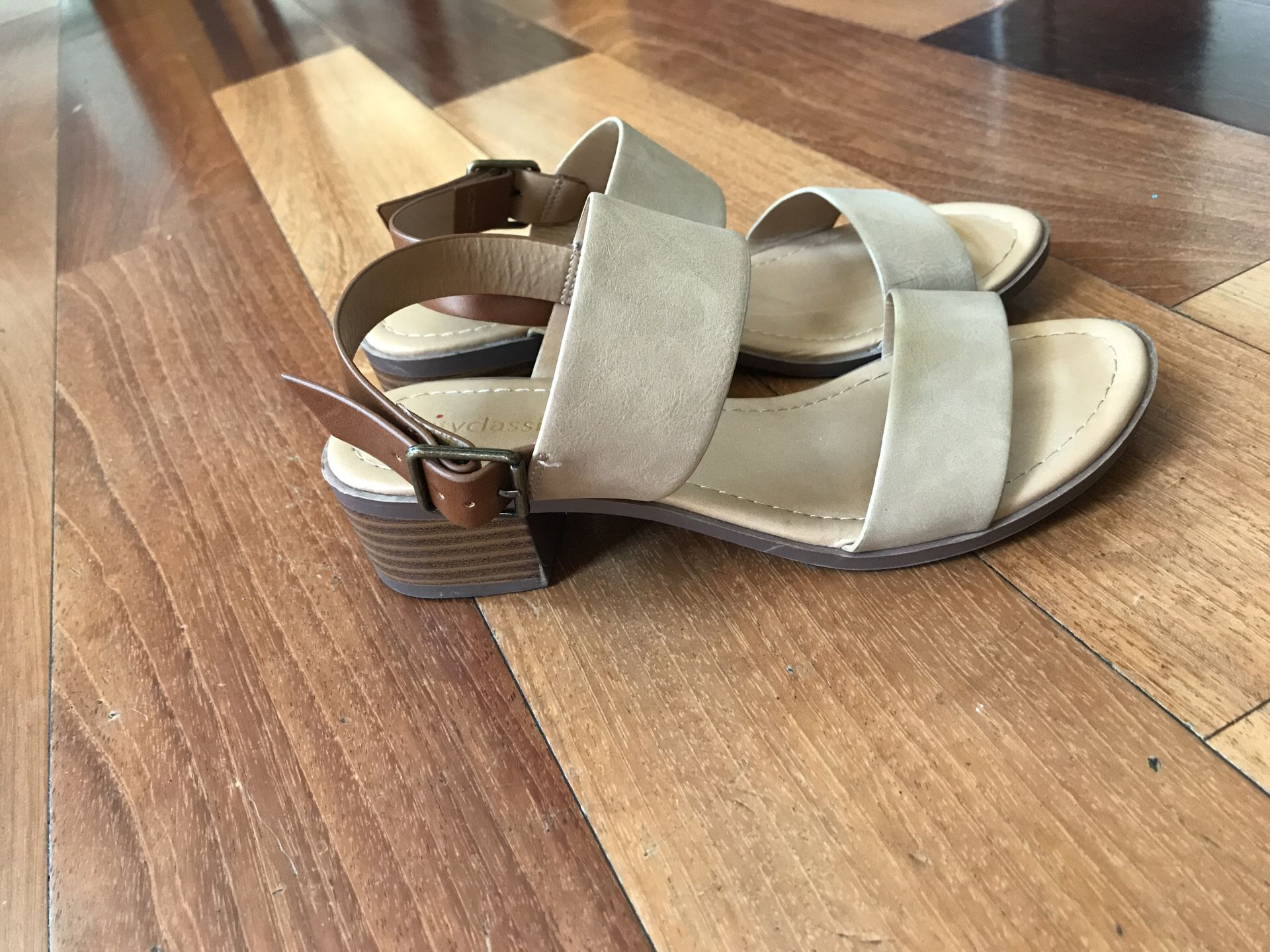 Size 6 Block heel