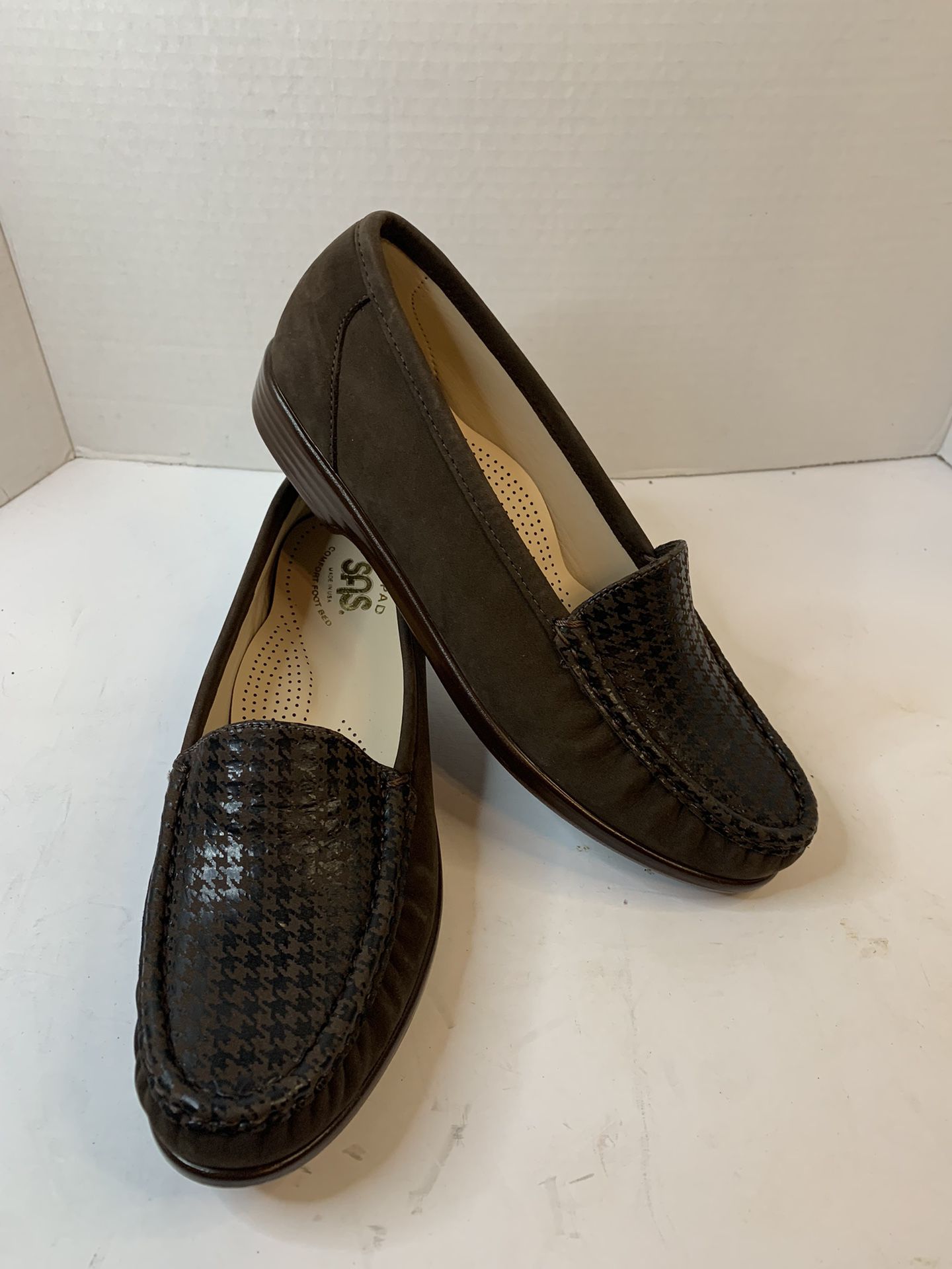 NEW SAS Tripad Women 8.5M Simplify Leather Loafers